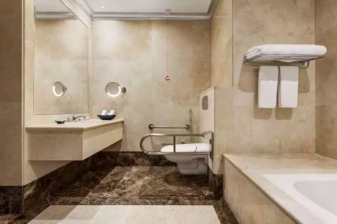Grand Regency Doha Trademark Collection by Wyndham